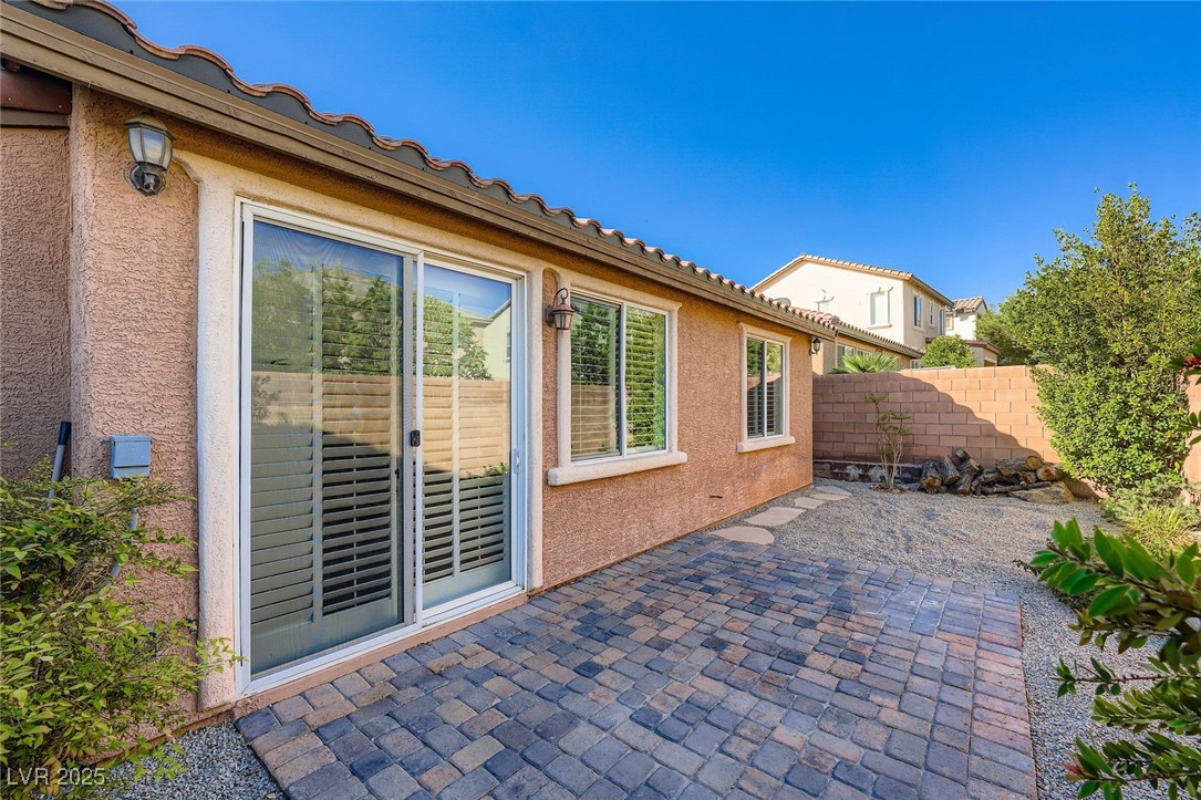 1005 Ambrosia Drive Property Photo 22