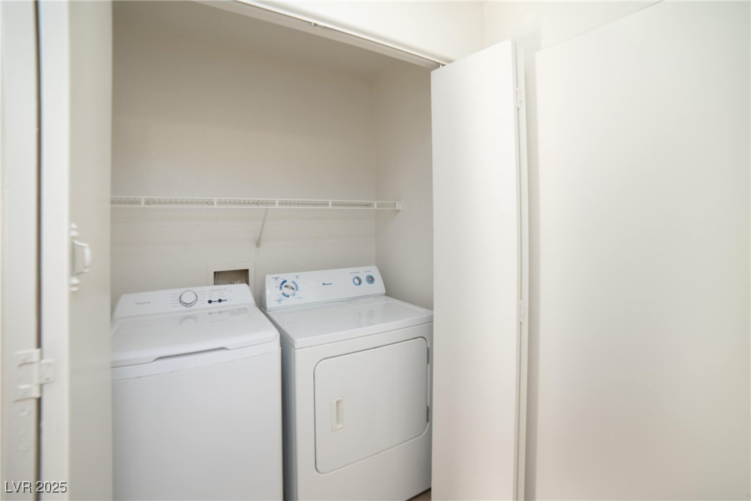 2542 Grand Basin Drive Property Photo 19