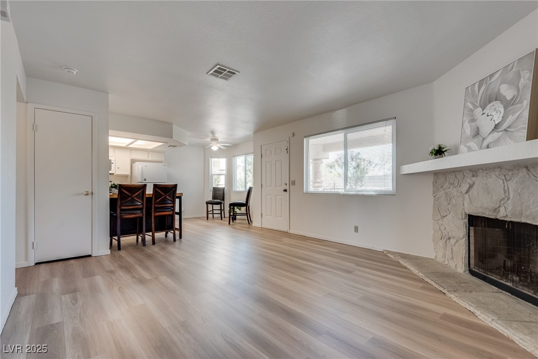 904 Rockview Drive 102 Property Photo 1