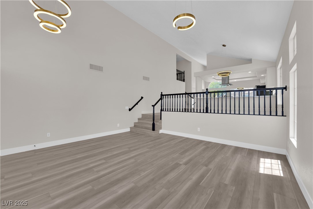 4404 Dunlap Crossing Street Property Photo 16