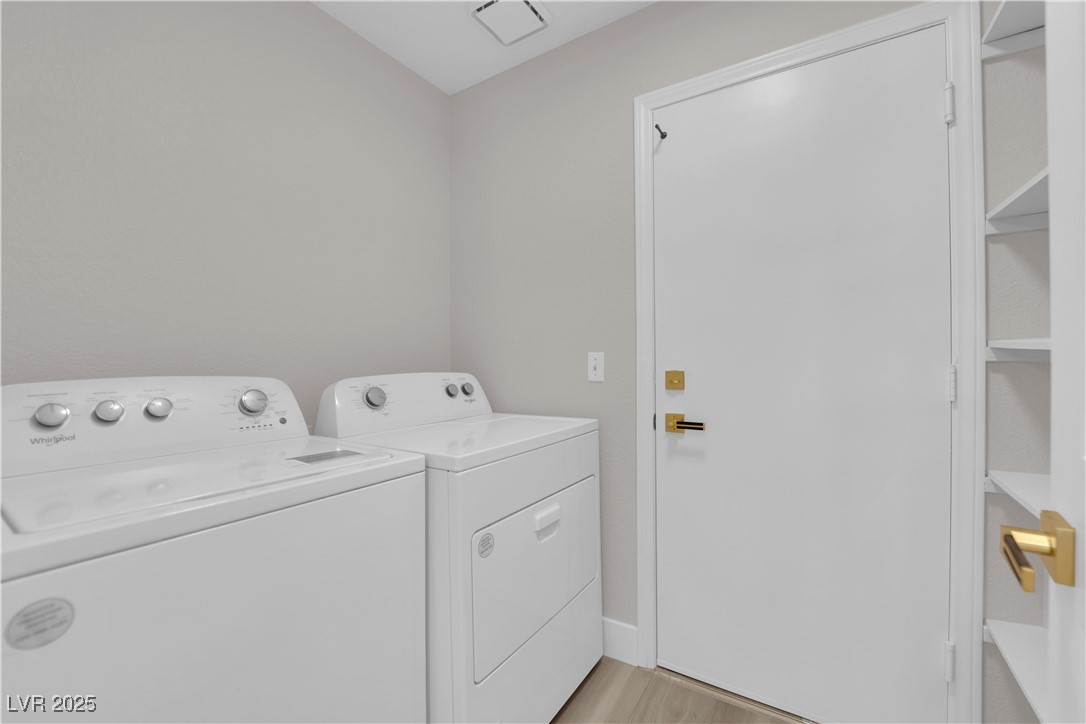 4404 Dunlap Crossing Street Property Photo 45
