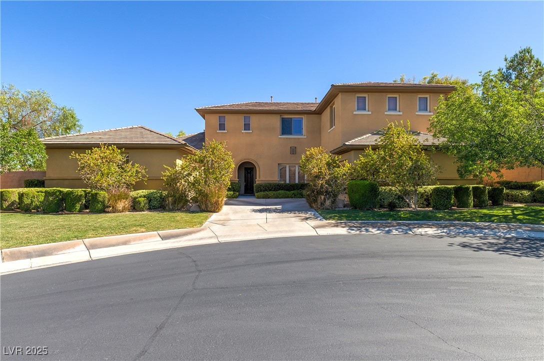 4 Caves Valley Court Property Photo
