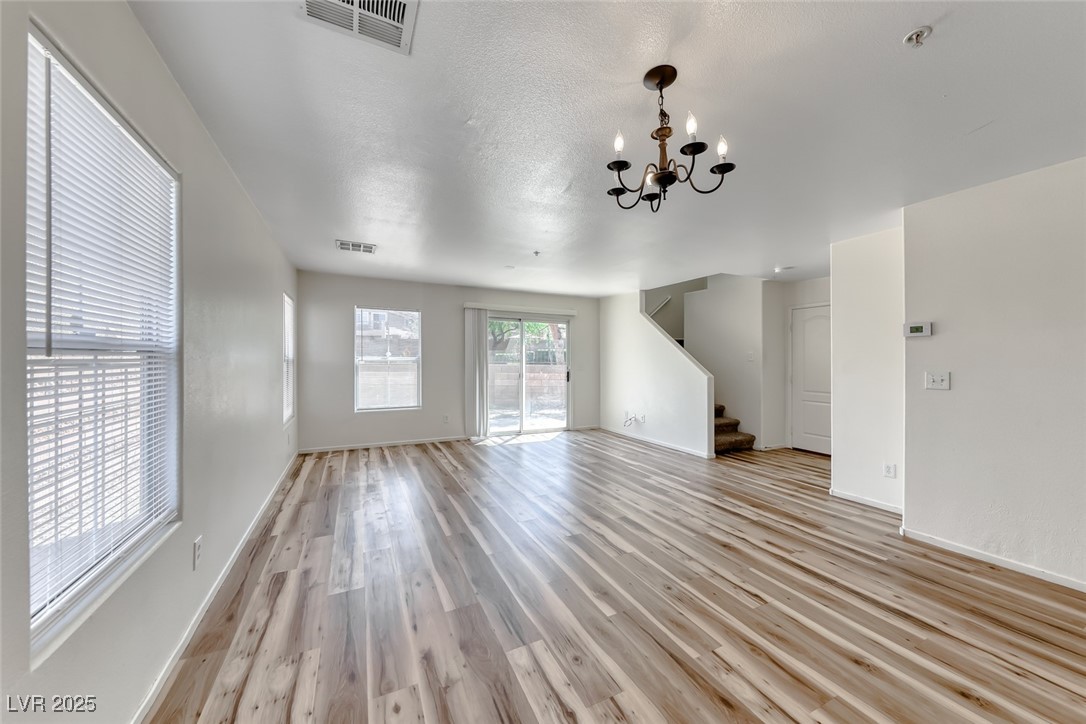 1088 Paradise Coach Drive Property Photo 7