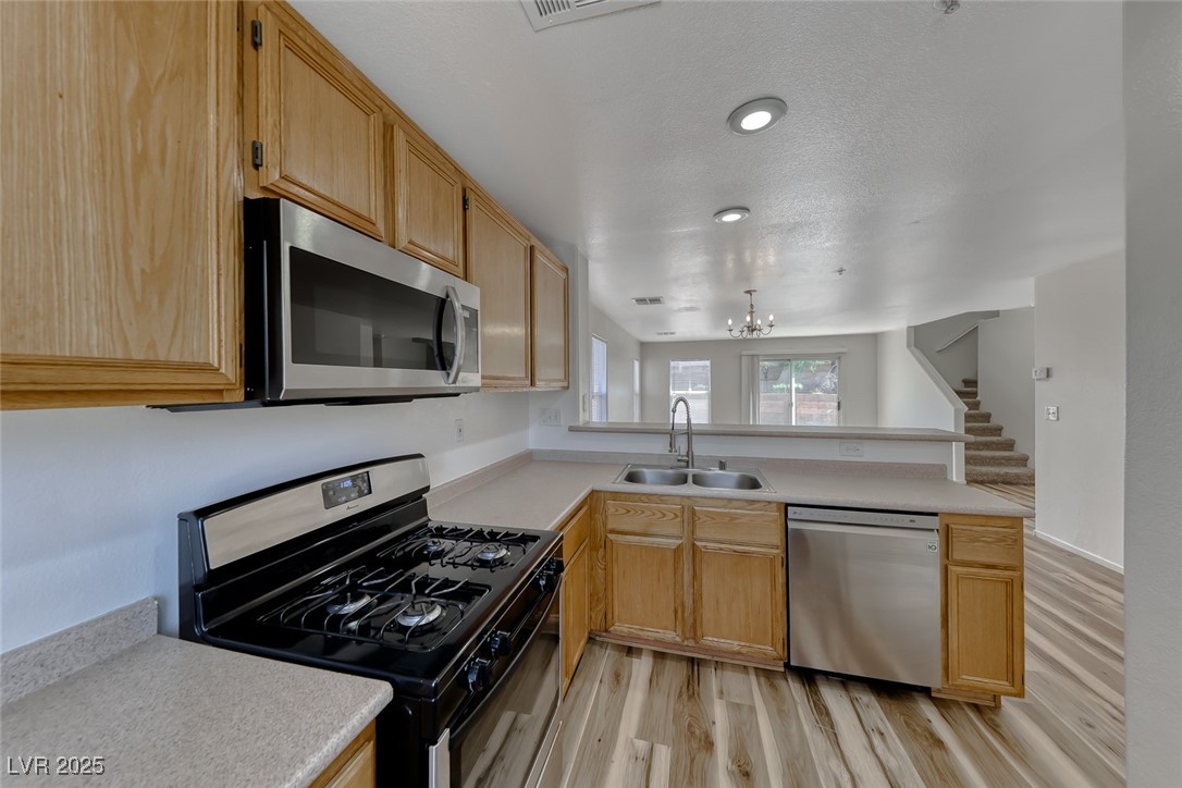 1088 Paradise Coach Drive Property Photo 10