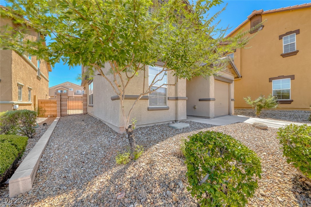 1088 Paradise Coach Drive Property Photo 48