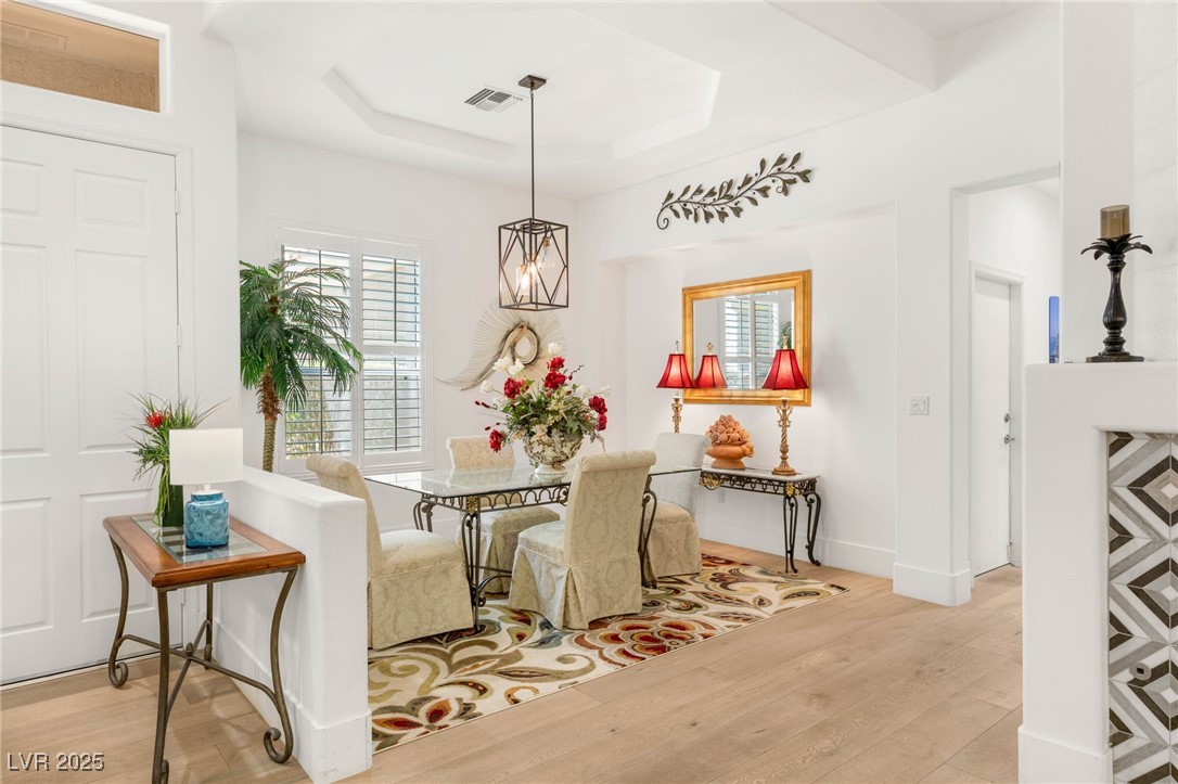 10404 Long Leaf Place Property Photo 7