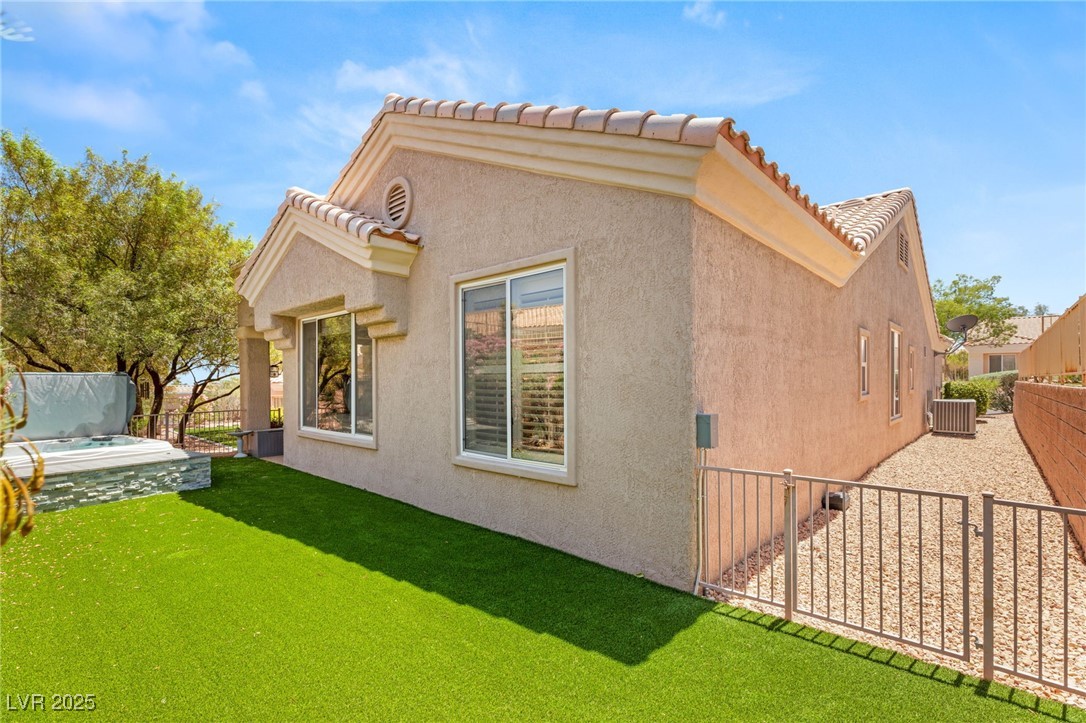 10404 Long Leaf Place Property Photo 30