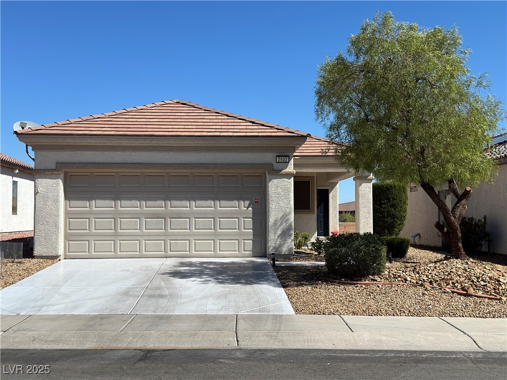 2502 Romanza Road Property Photo 1