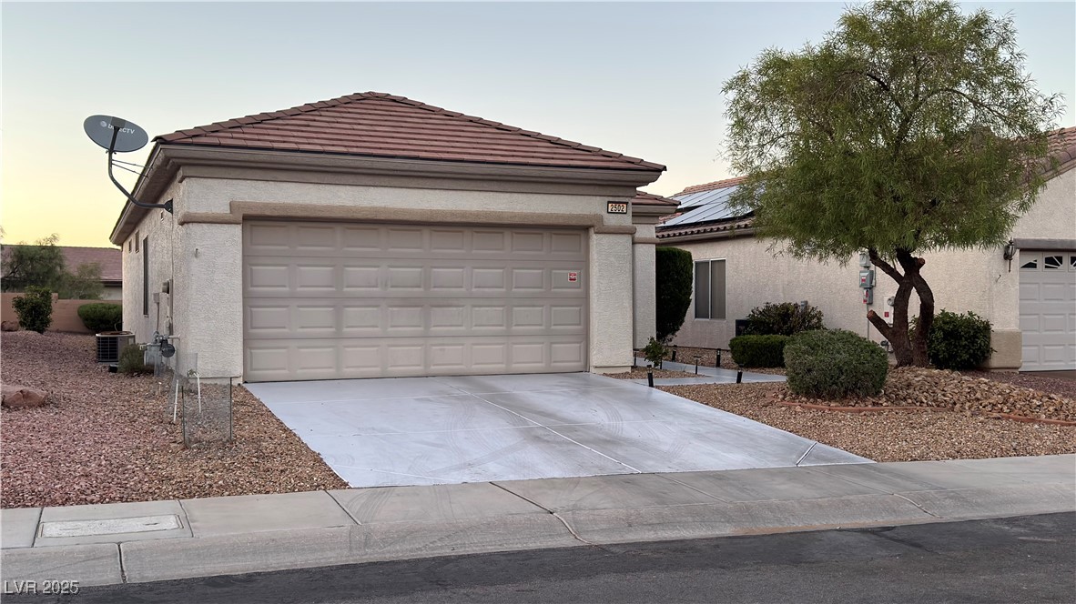 2502 Romanza Road Property Photo 26