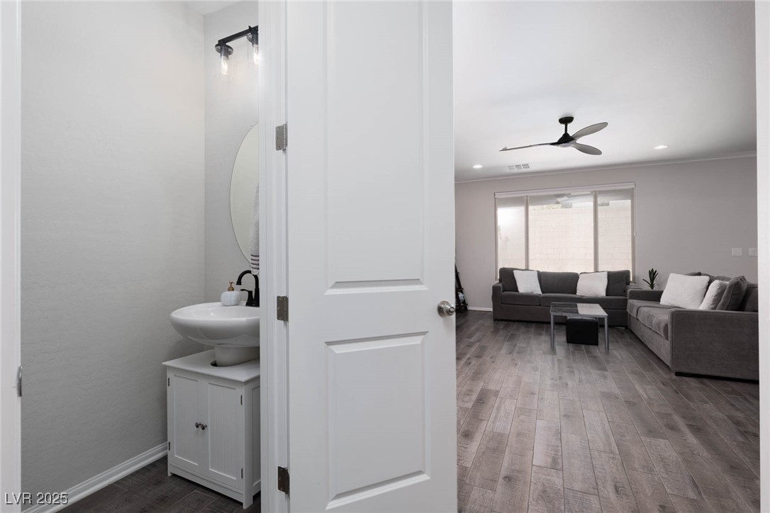 9013 Pink Quill Court Property Photo 15