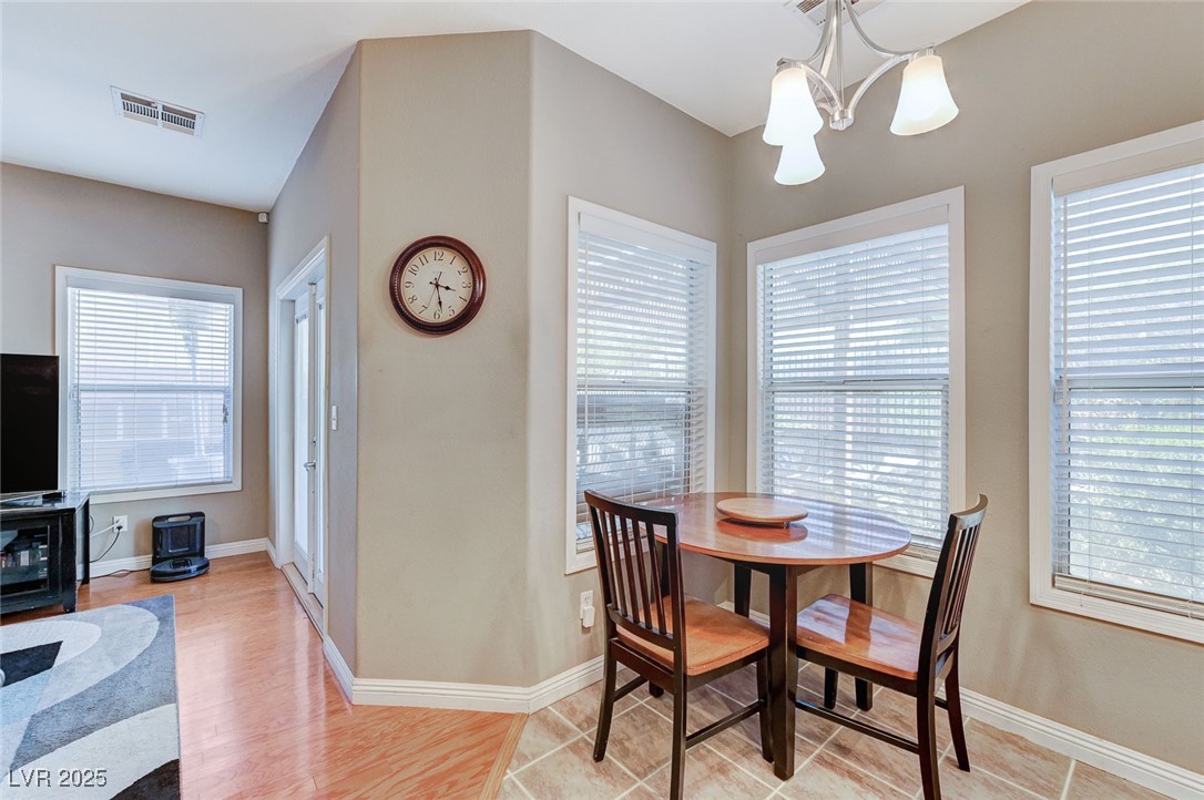 2527 New Salem Avenue Property Photo 21
