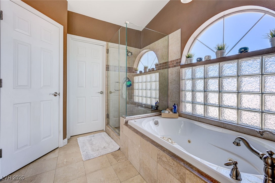2527 New Salem Avenue Property Photo 33