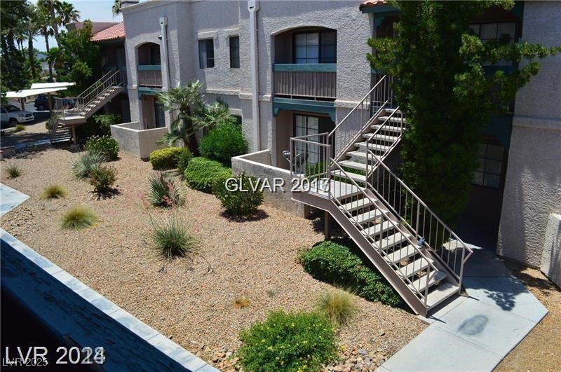 5170 South Jones Boulevard 206 Property Photo 1