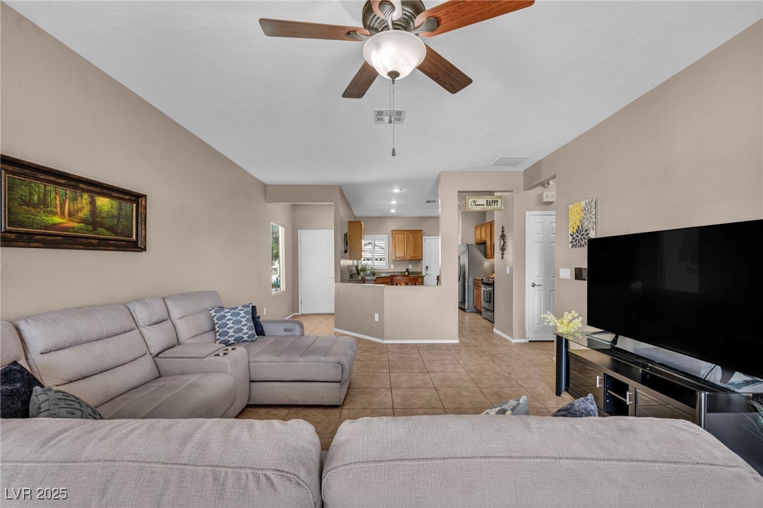7537 Chaffinch Street Property Photo 46