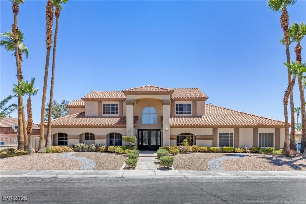 2110 Americas Cup Circle Property Photo 6
