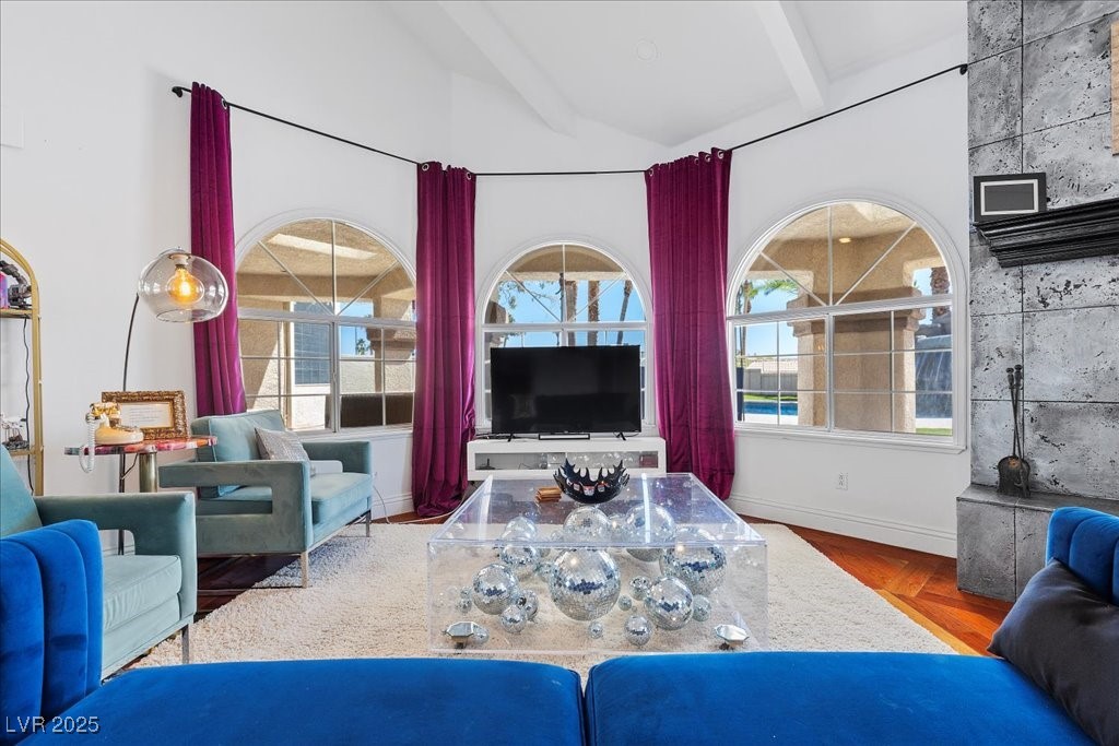 2110 Americas Cup Circle Property Photo 12