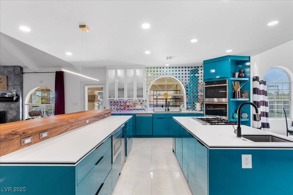 2110 Americas Cup Circle Property Photo 18