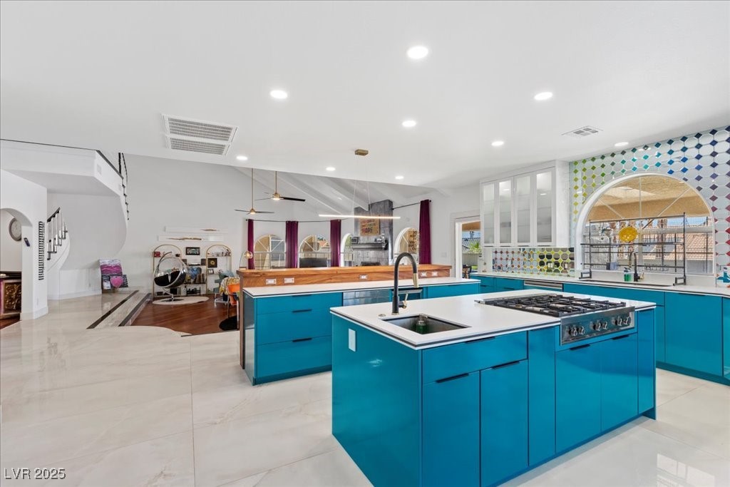 2110 Americas Cup Circle Property Photo 19