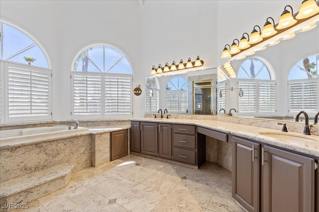 2110 Americas Cup Circle Property Photo 29