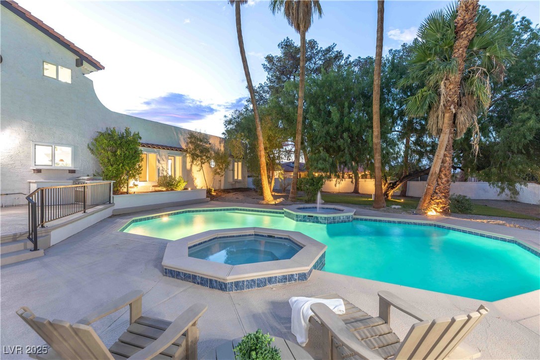5830 Via Manigua Property Photo 2