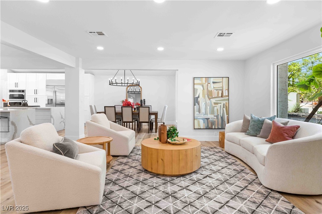 5830 Via Manigua Property Photo 10