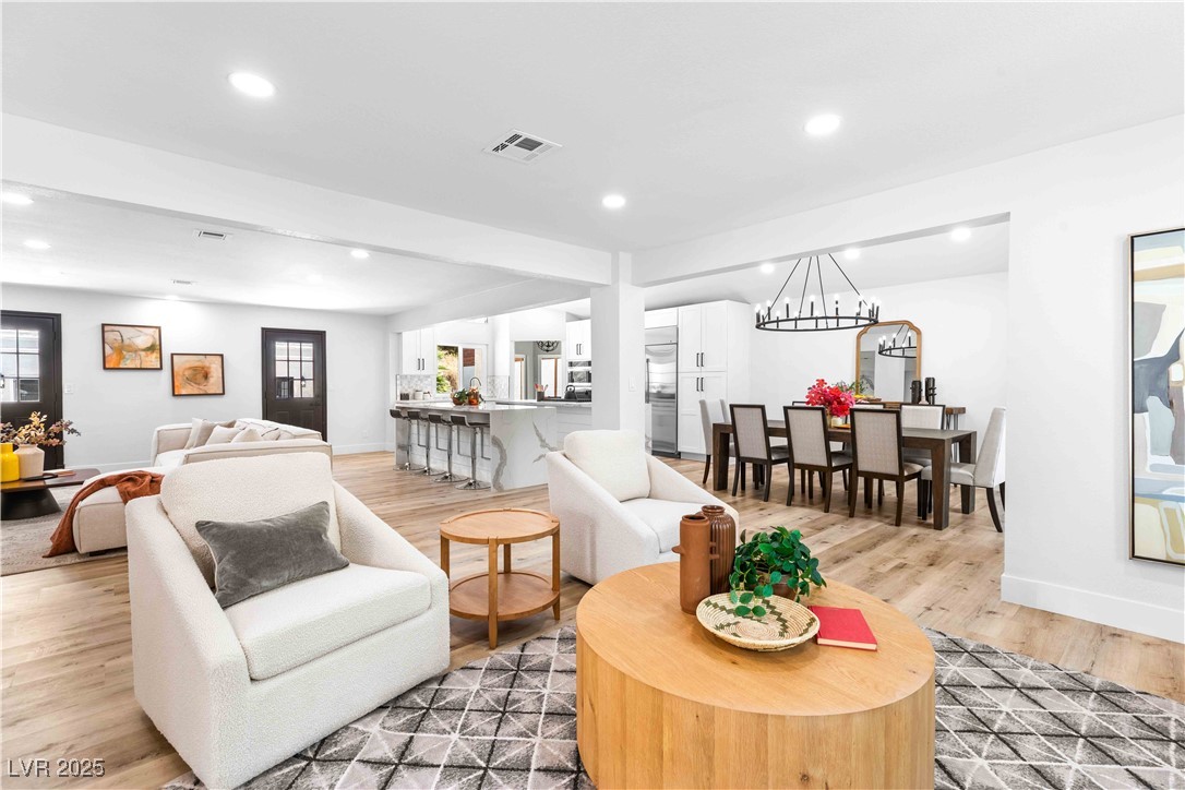 5830 Via Manigua Property Photo 11