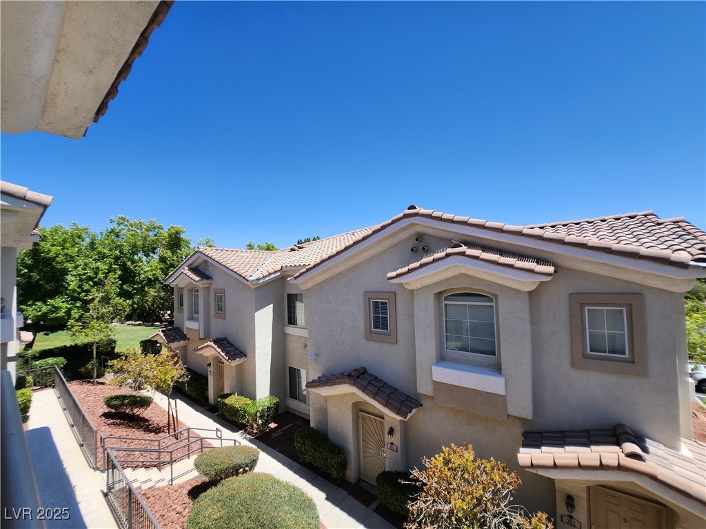1500 Ruby Cliffs Lane 204 Property Photo 13