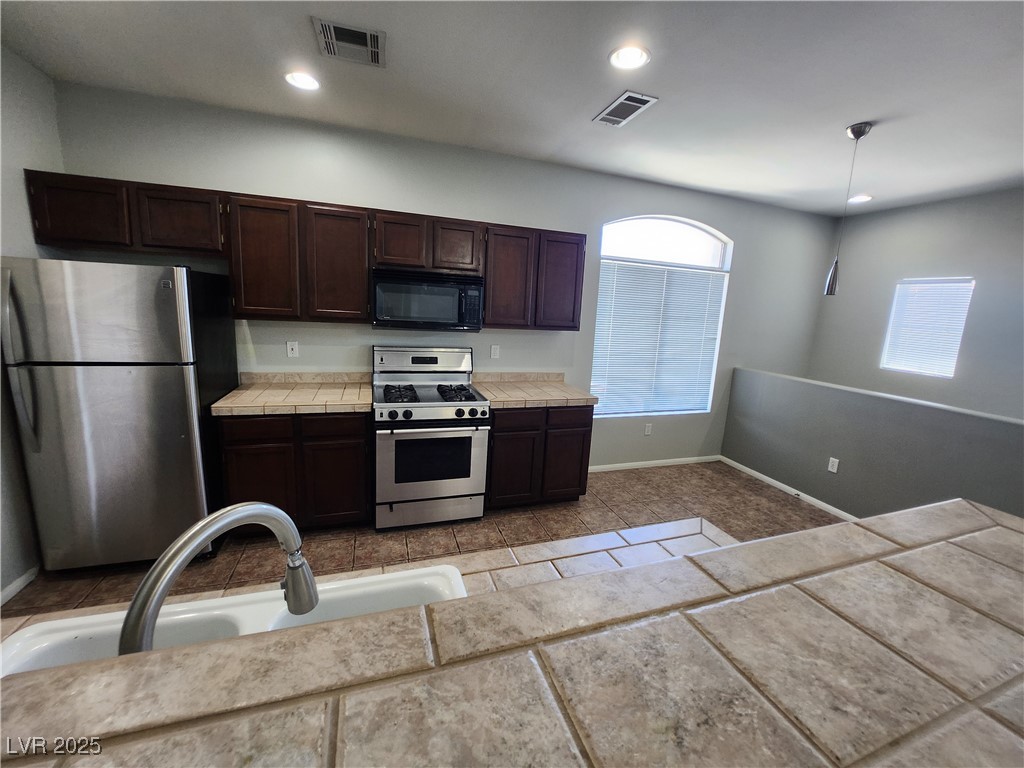 1500 Ruby Cliffs Lane 204 Property Photo 44