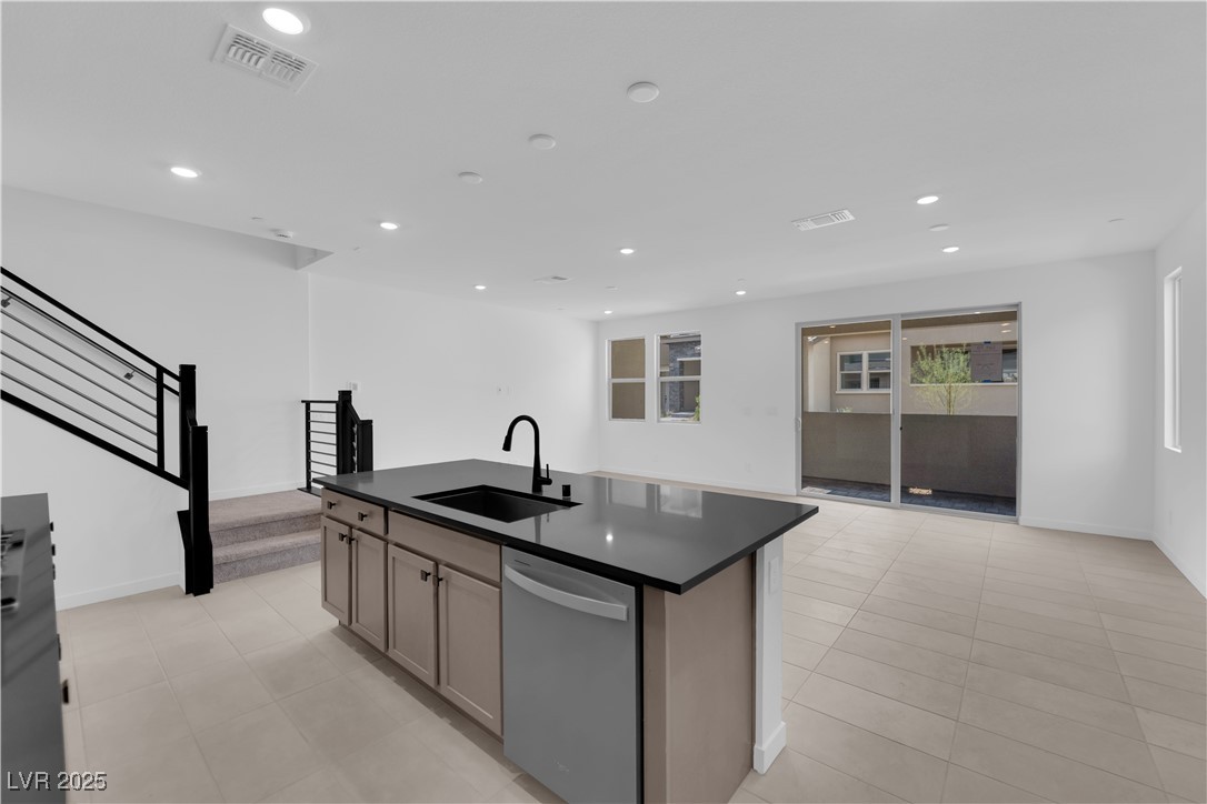 11467 Ethereal Landing Avenue Property Photo 13