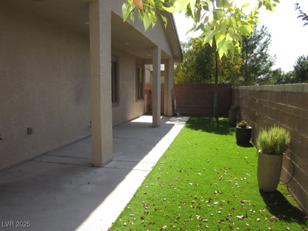 Property Photo 28