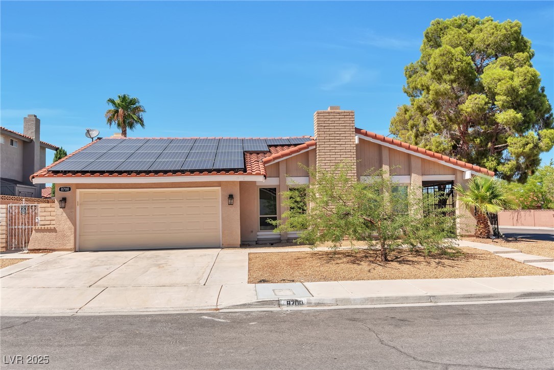 8700 Isola Drive Property Photo 8