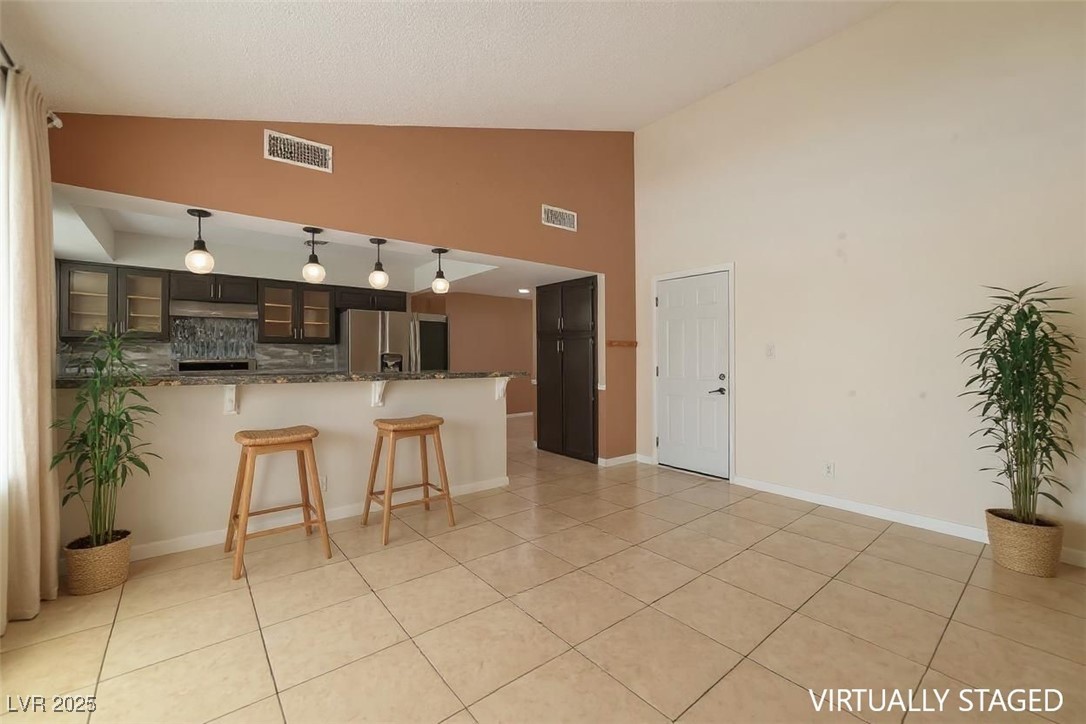 8700 Isola Drive Property Photo 14