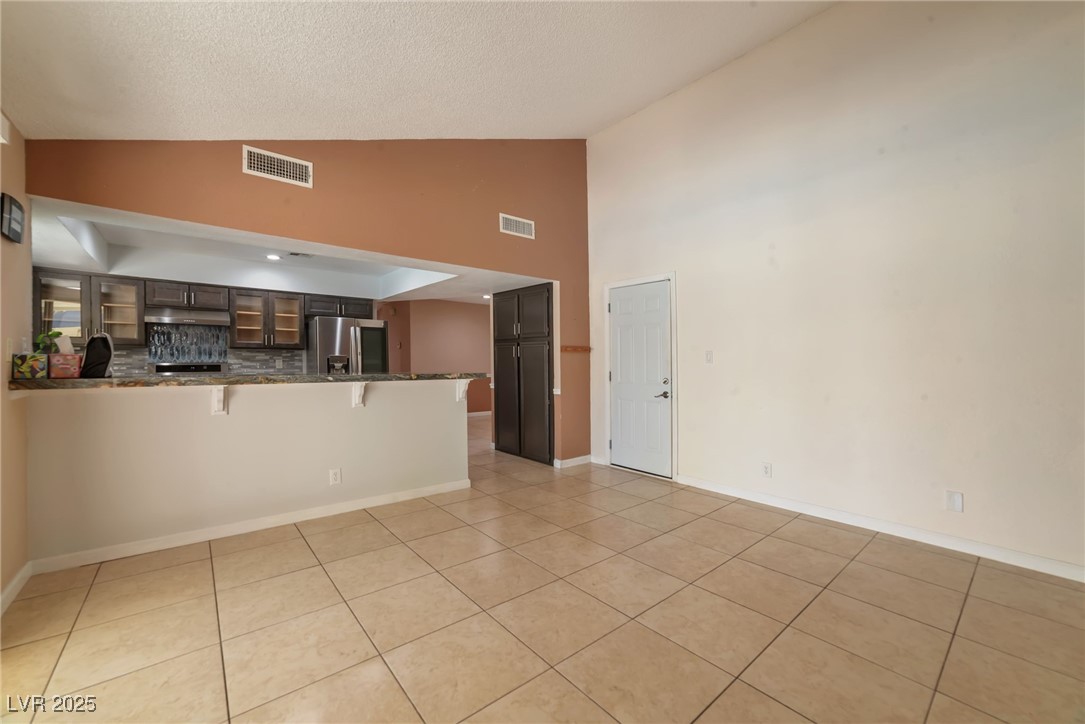 8700 Isola Drive Property Photo 15