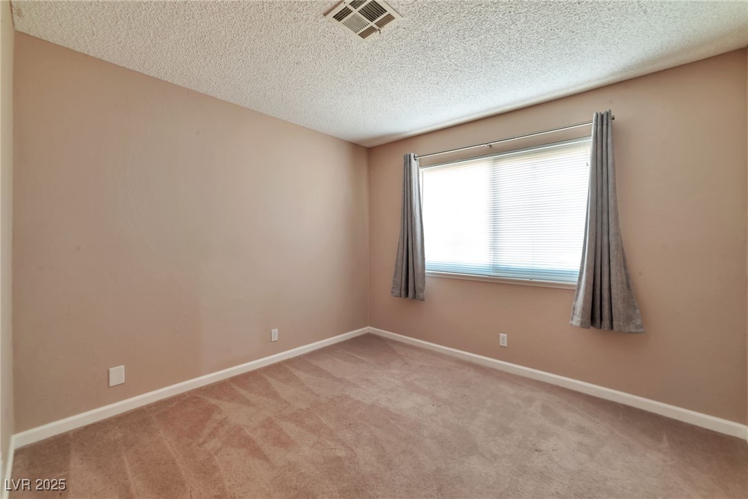 8700 Isola Drive Property Photo 34
