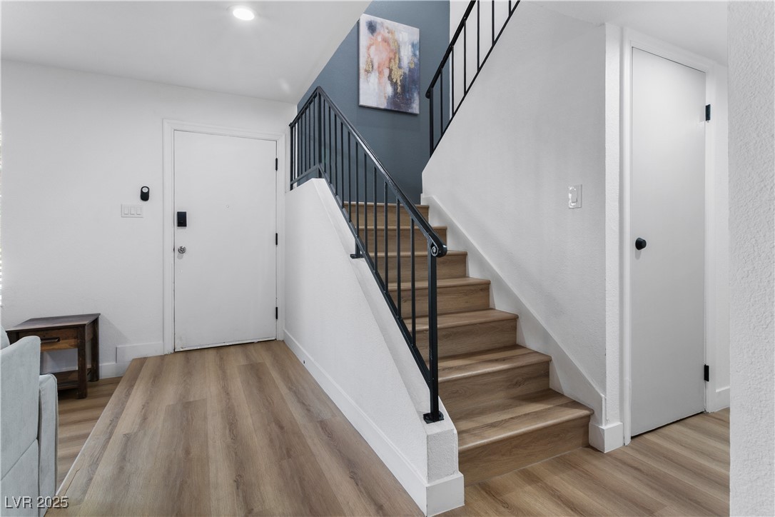 3019 Robar Street Property Photo 4