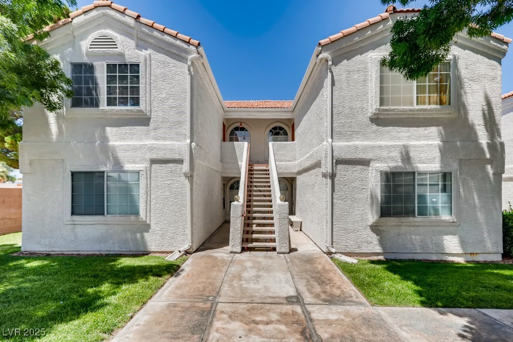 1800 Edmond Street 109