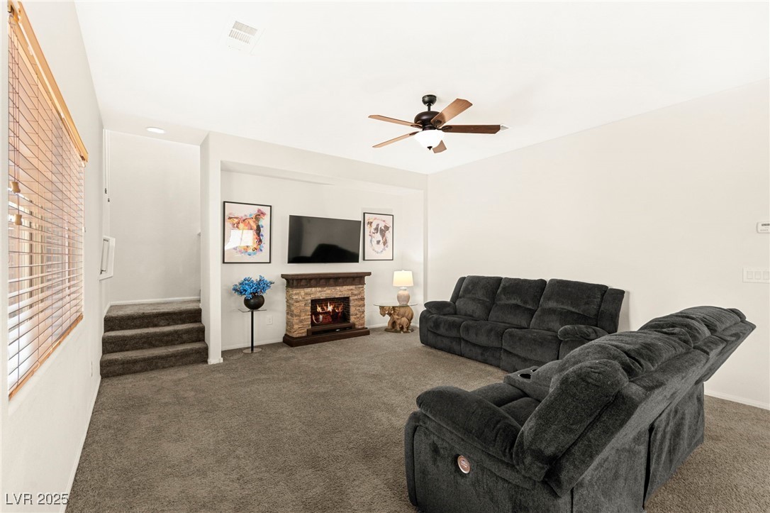 7927 Blue Lake Peak Street Property Photo 7