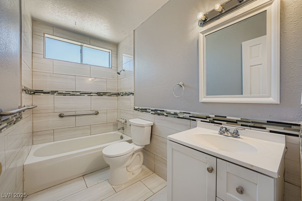 5813 Condor Avenue Property Photo 11