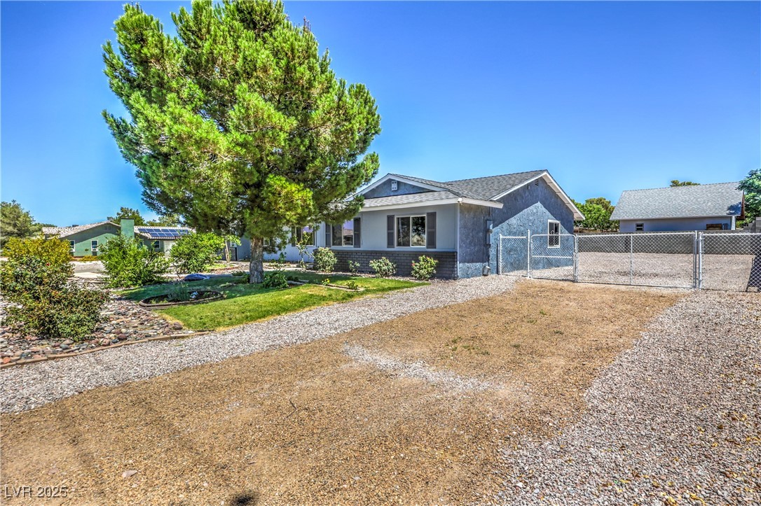 2020 Pinto Road Property Photo 3