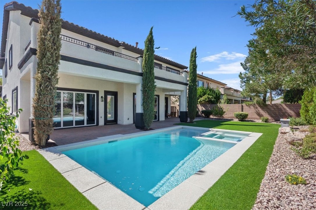 10668 Porta Romana Court Property Photo 11