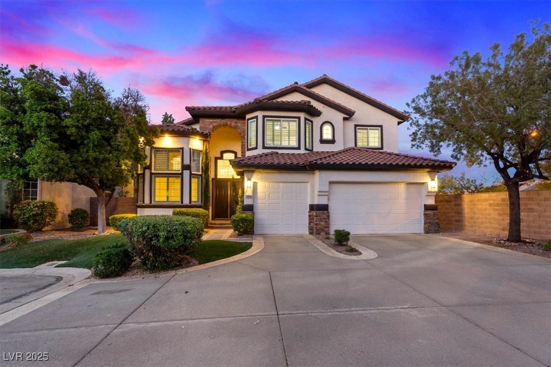 10668 Porta Romana Court Property Photo 12