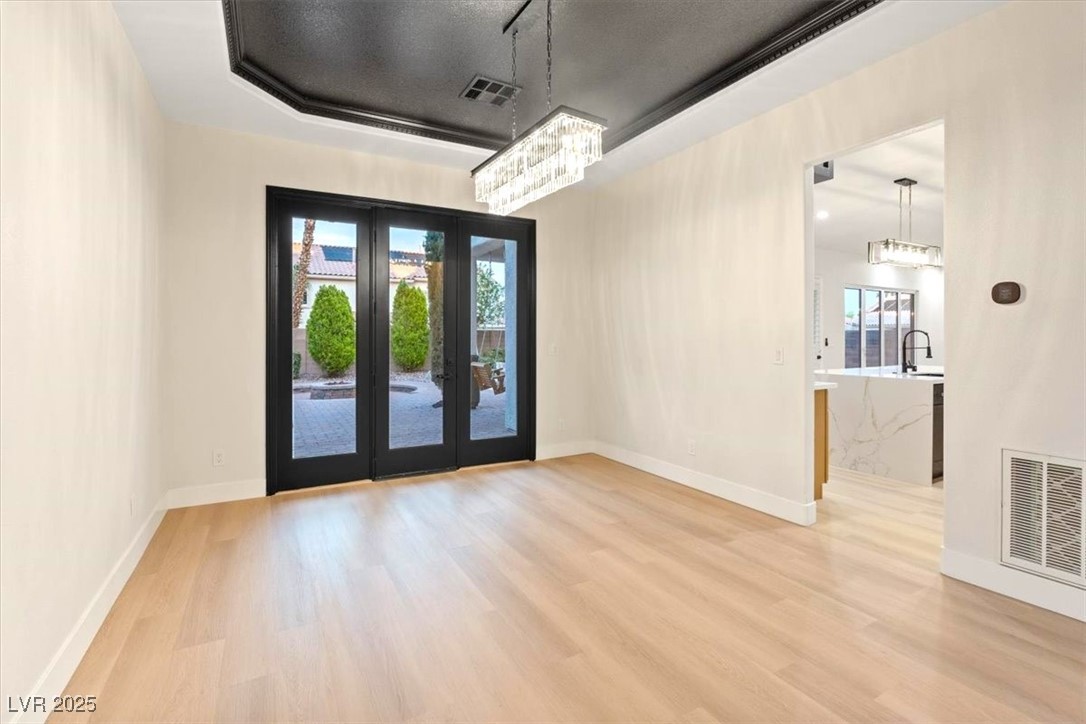 10668 Porta Romana Court Property Photo 19