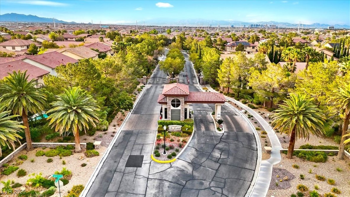 10668 Porta Romana Court Property Photo 75