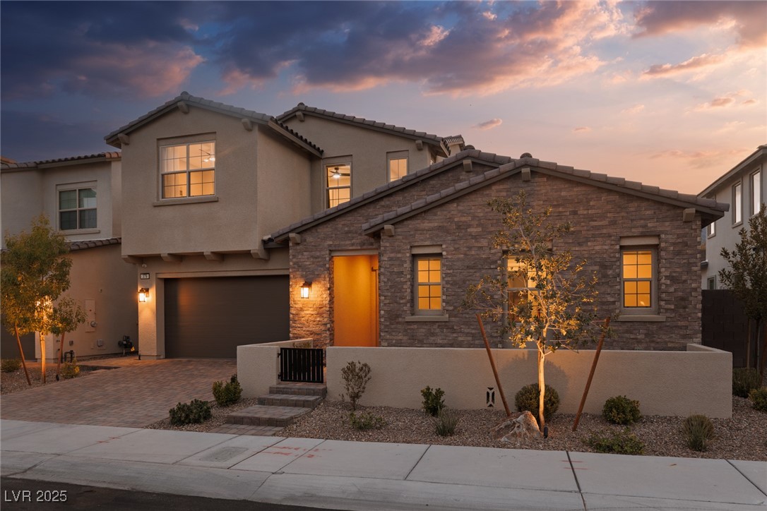 379 Malpaso Street Property Photo 3