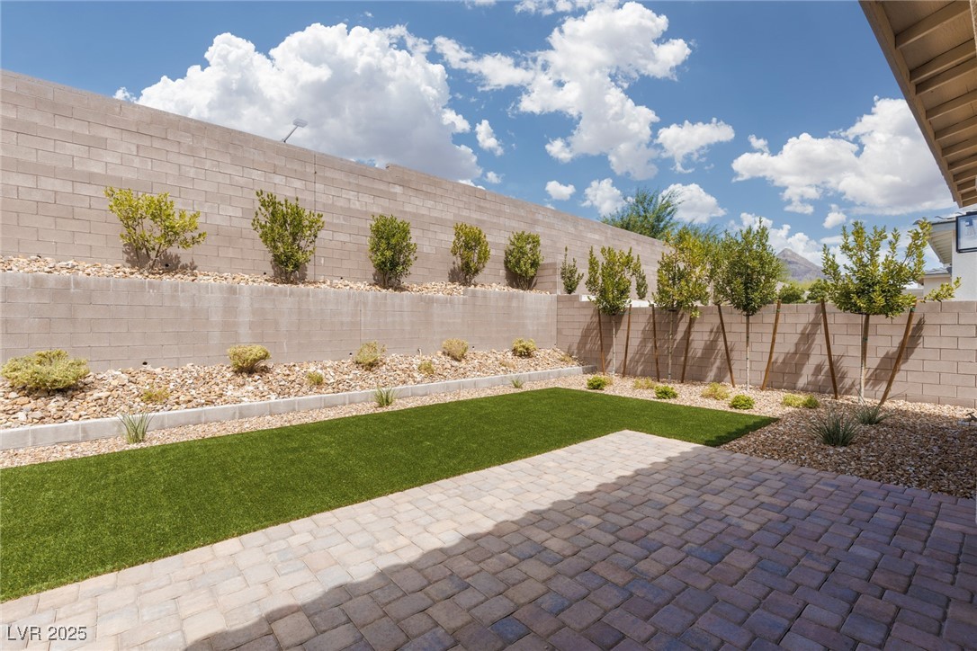 379 Malpaso Street Property Photo 41