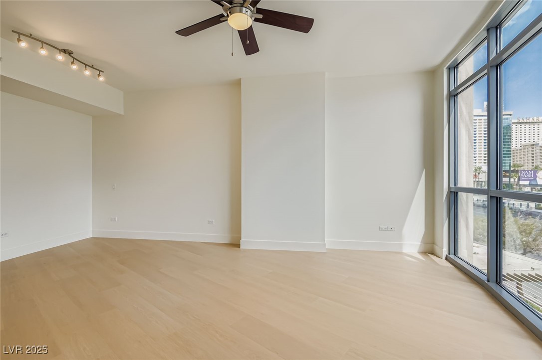200 West Sahara Avenue 204 Property Photo 4
