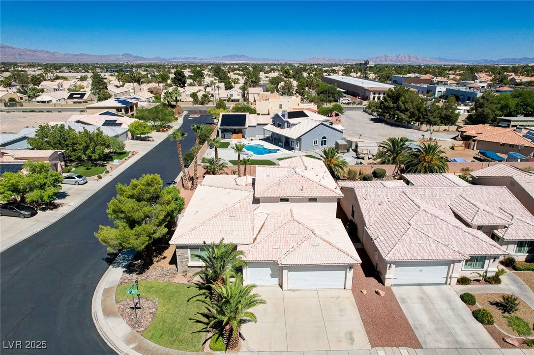 5704 Burdel Street Property Photo 3