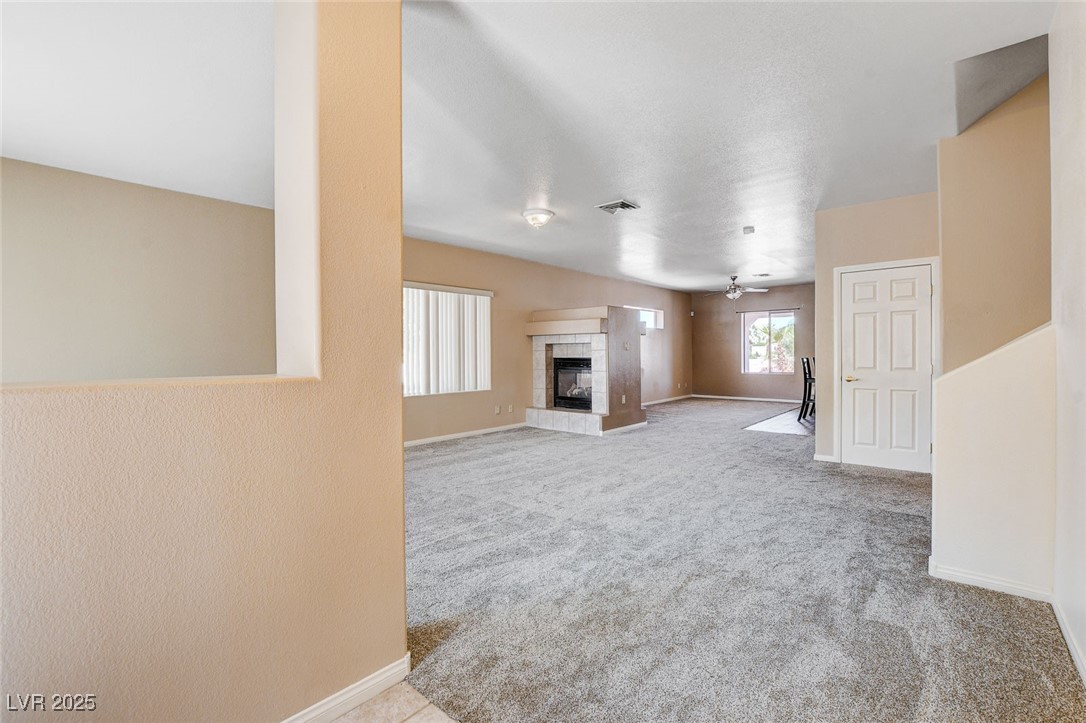 5704 Burdel Street Property Photo 8