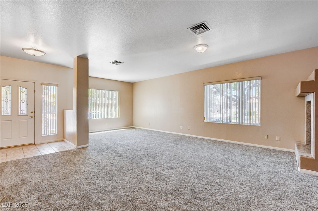 5704 Burdel Street Property Photo 9
