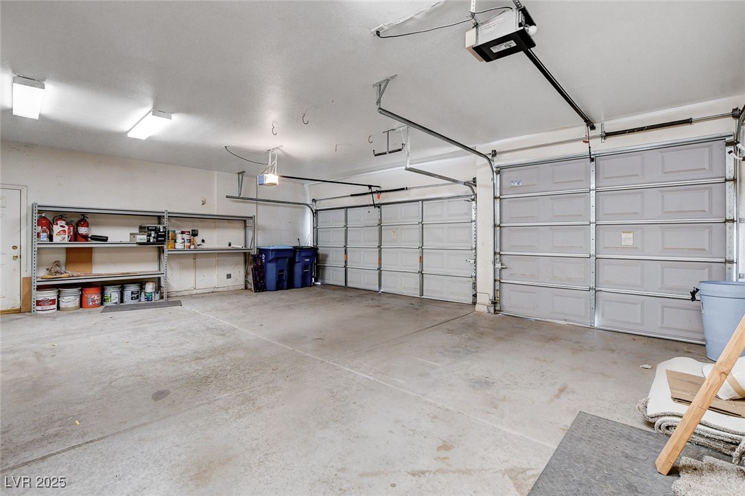 5704 Burdel Street Property Photo 48